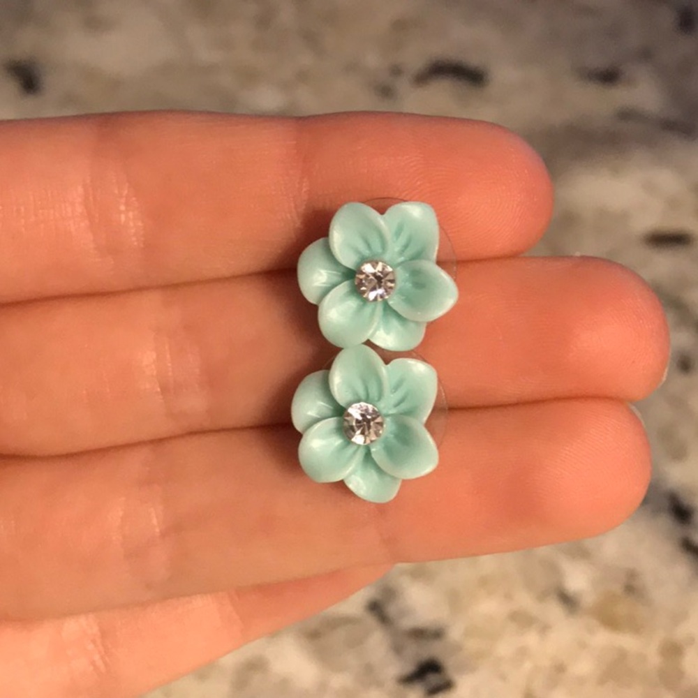 Flower earrings
